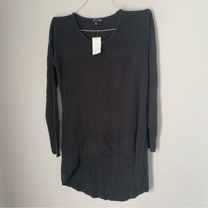 All At Once Women’s High Low Long Sleeve Round Neck Charcoal Gray Tunic Sweater